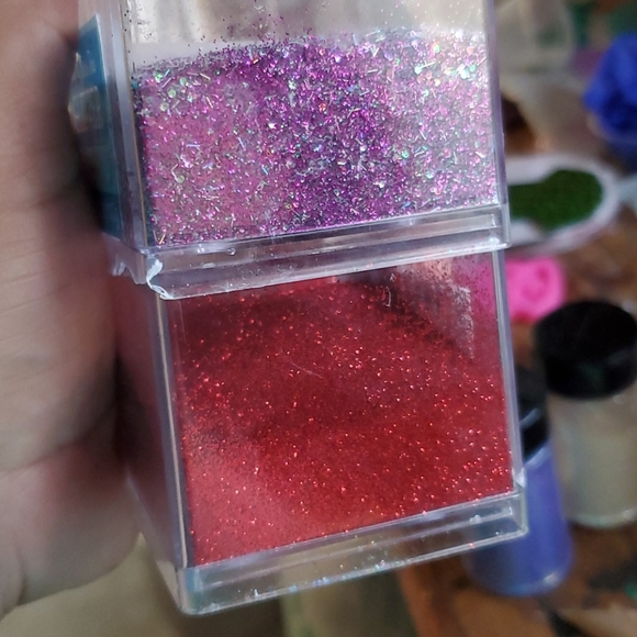 Skull Keychain - Picture 4 of 9